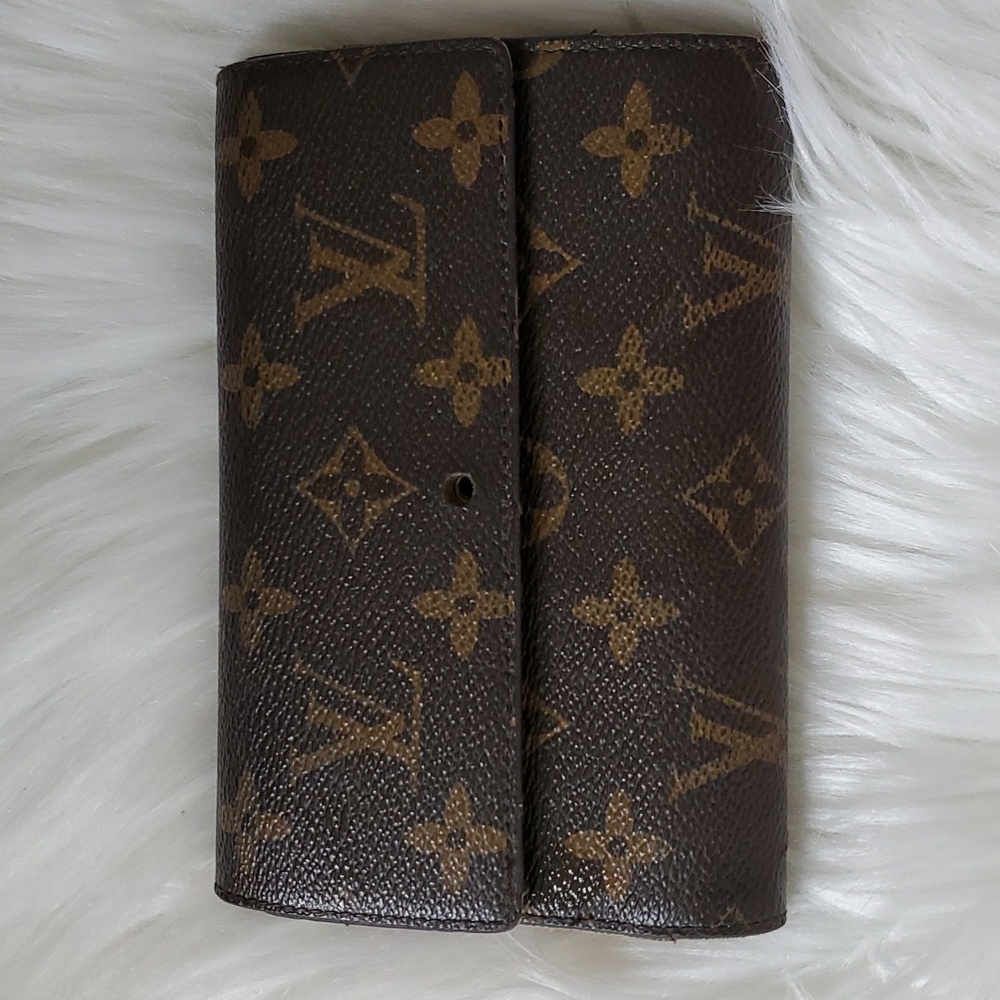 Authentic Louis Vuitton wallet